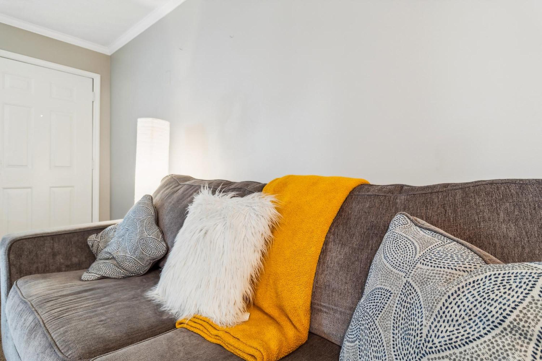 Cozy Nashville Condo - Pets Welcome, Free Park view 3