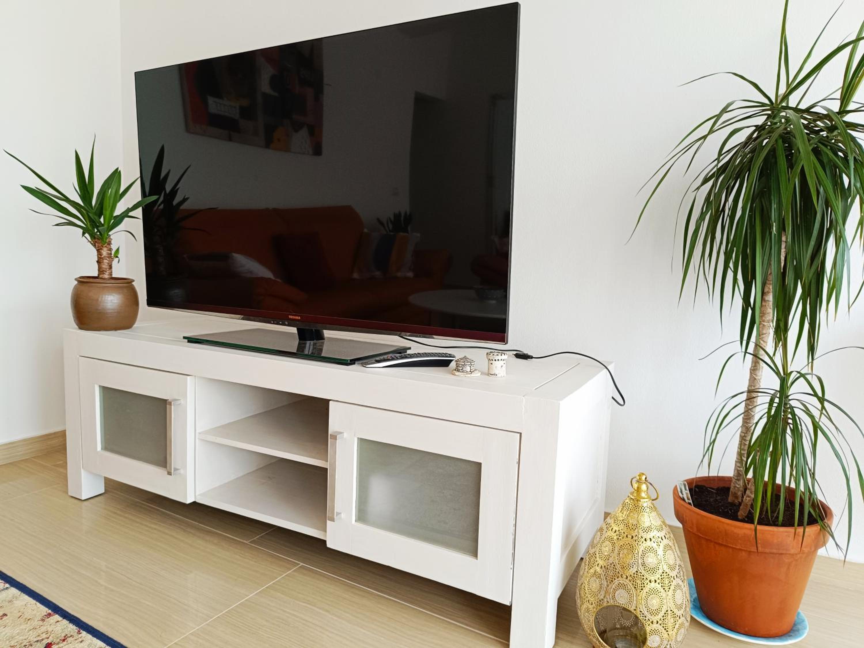 LUNA - Modern & Stylish Apartment