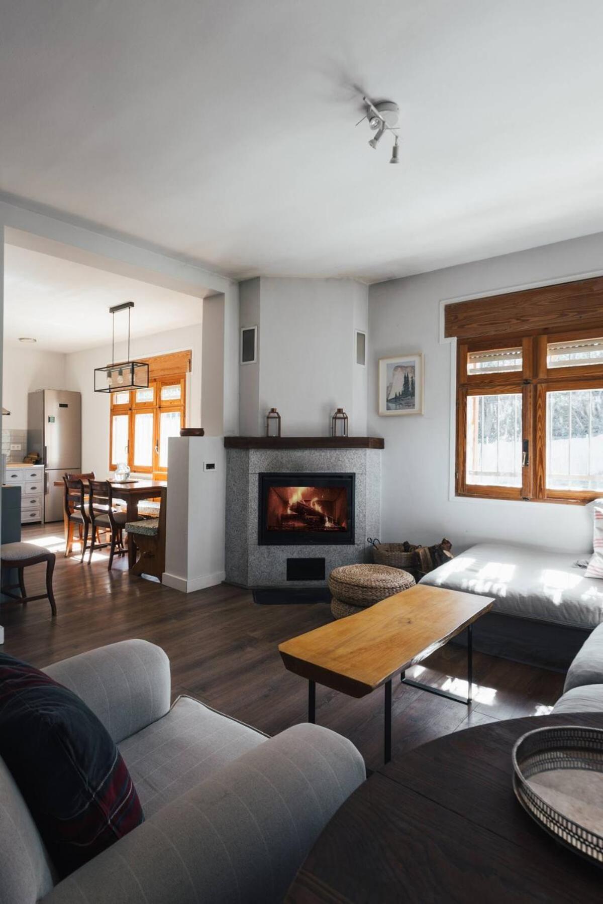 Casa independiente con maravillosas vistas a la montaña - Segovia