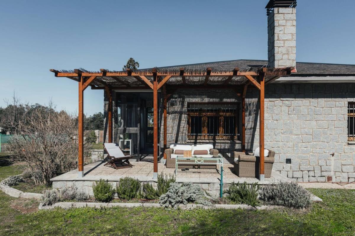 Casa independiente con maravillosas vistas a la montaña - Segovia