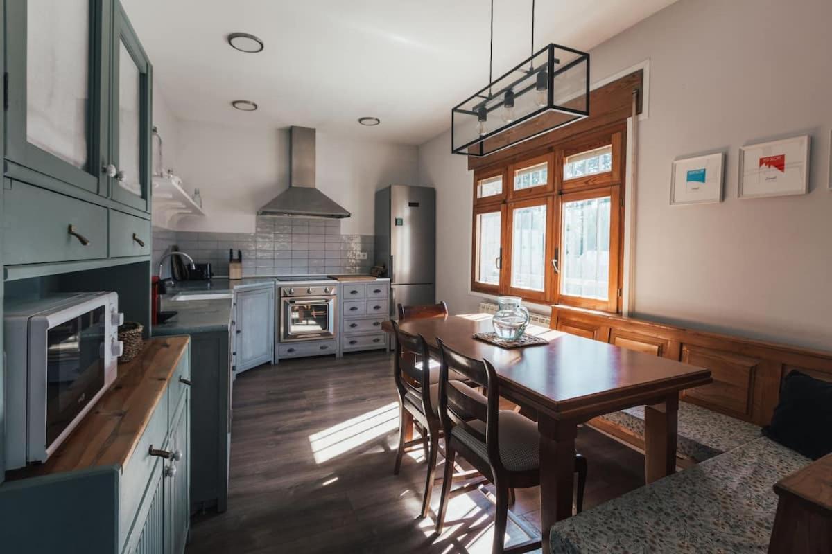 Casa independiente con maravillosas vistas a la montaña - Segovia