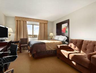 Super 8 by Wyndham Innisfail - Property Image 8