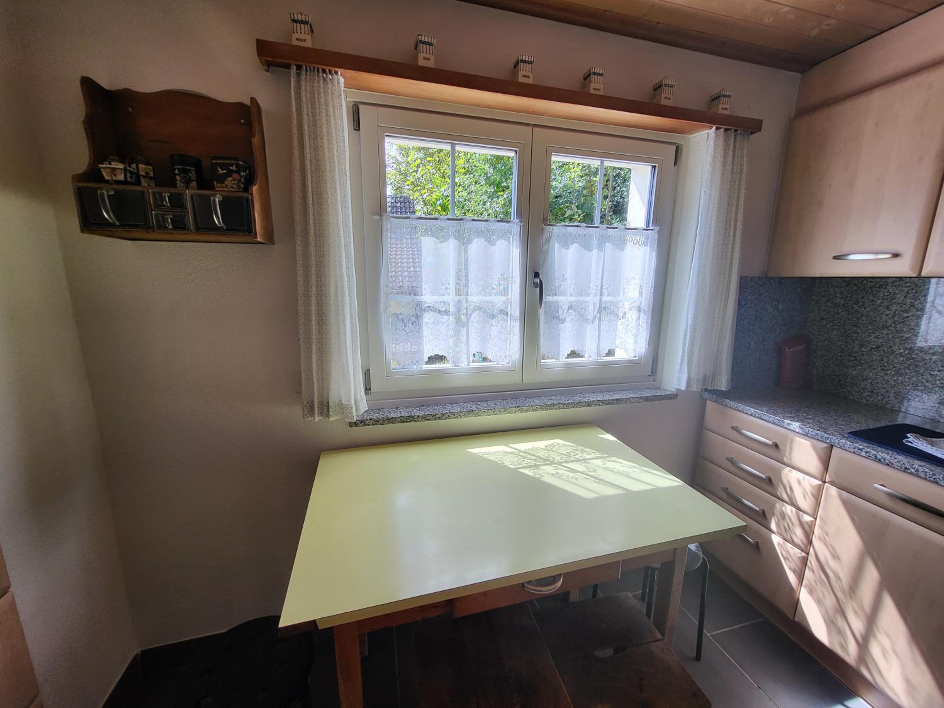 Zauberhaftes Chalet mit Whirlpool, Berg & Seesicht