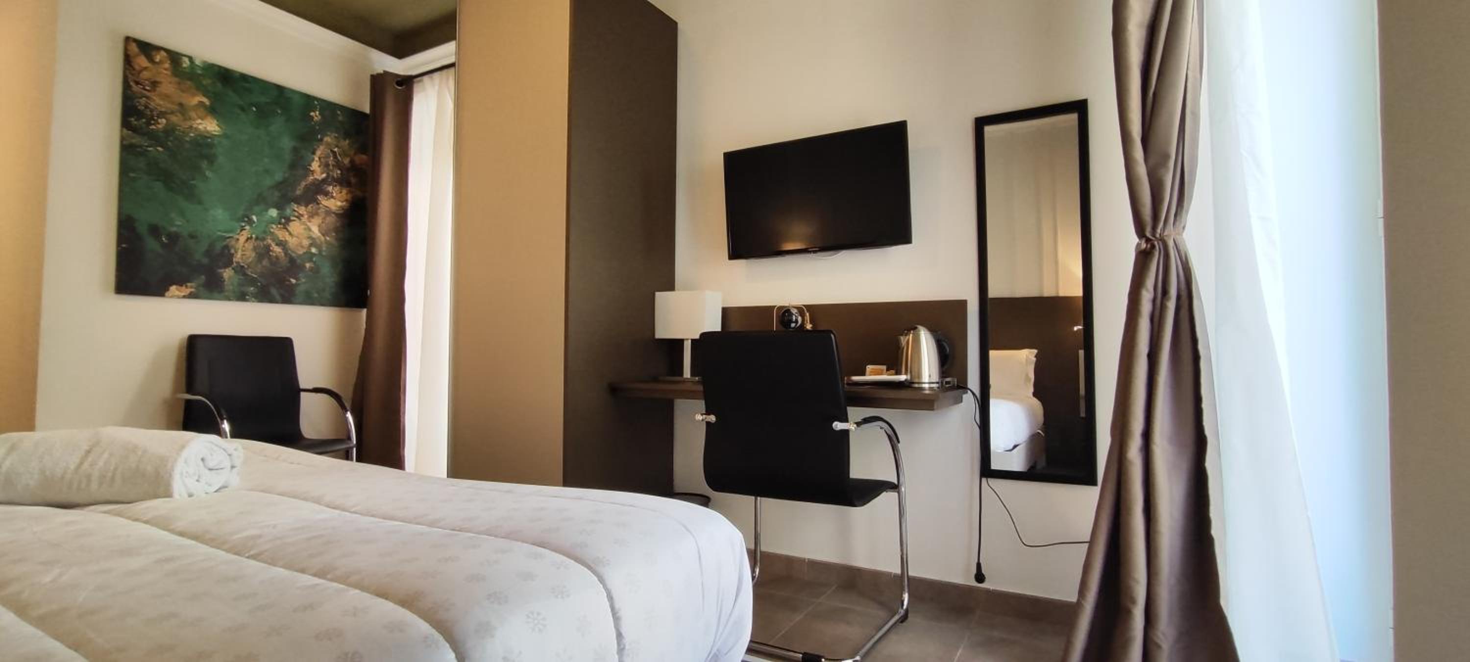 hotel room