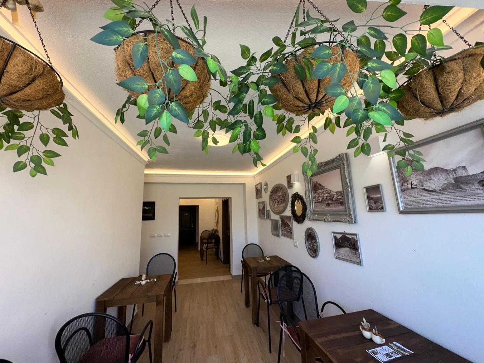 Vila Fatos Qama