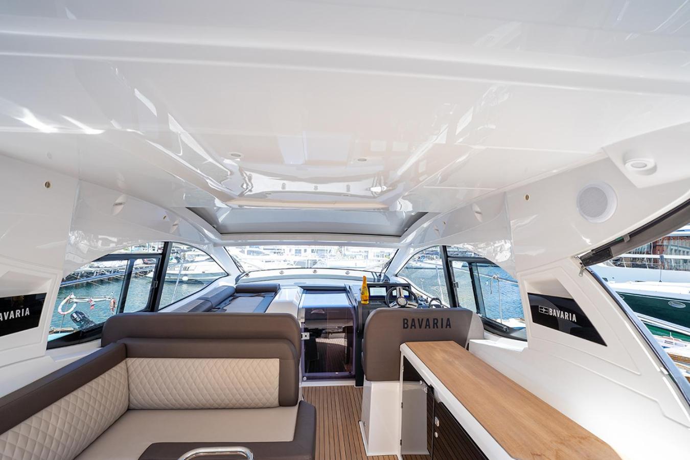 GreRos Yacht by ClaPa H.&G Group