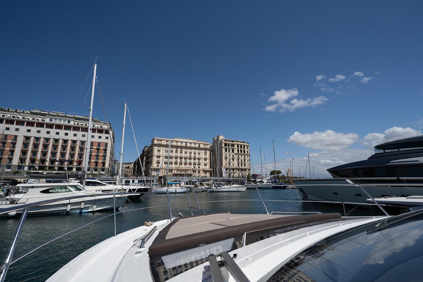 GreRos Yacht by ClaPa H.&G Group