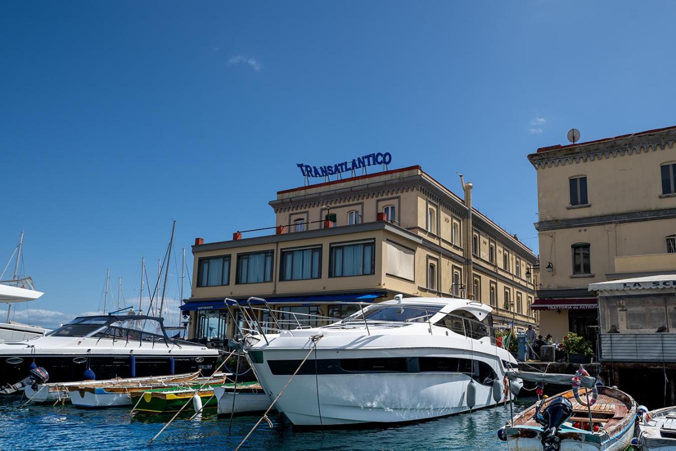 GreRos Yacht by ClaPa H.&G Group