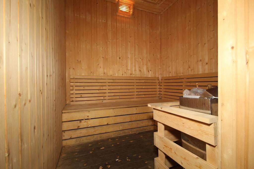 E 2-4pax Studio Near SunwayPyramid 100Mbps Wifi photo 6