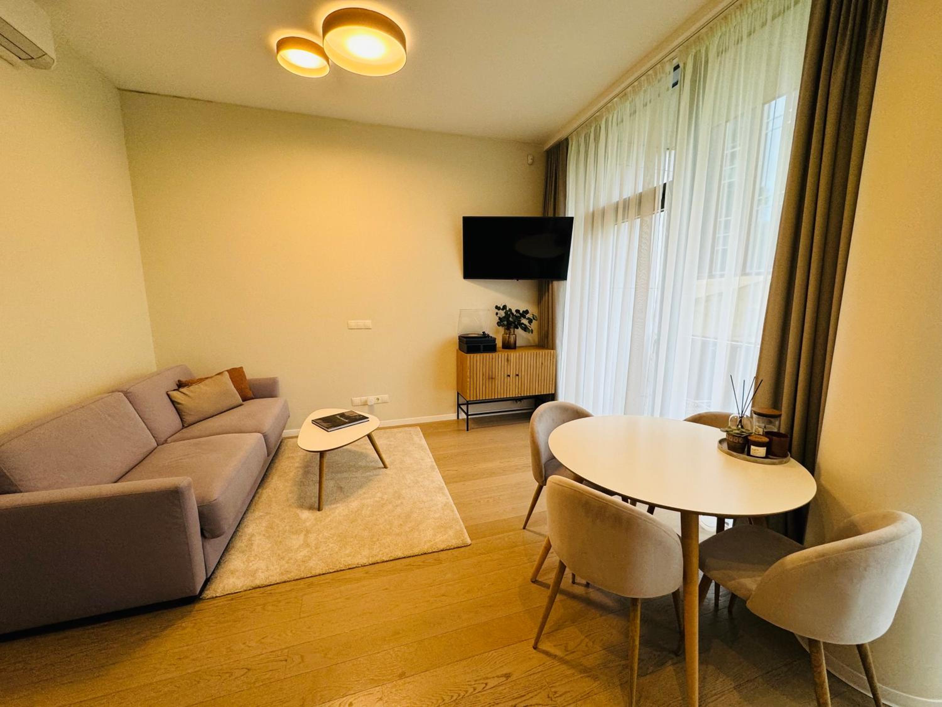 Moon apartment