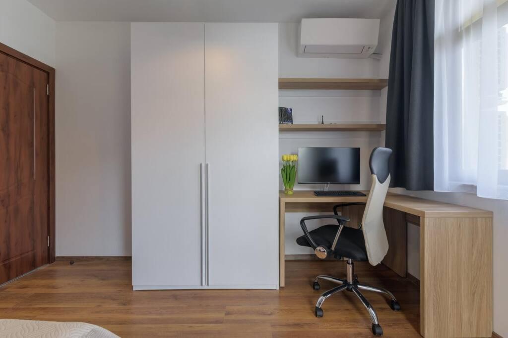 Villa and remote office 