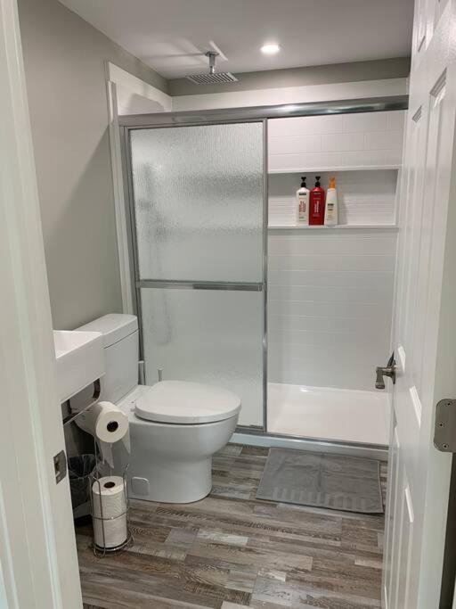 ENTIRE 2 BEDROOM APARTMENT DOWNTOWN - u5