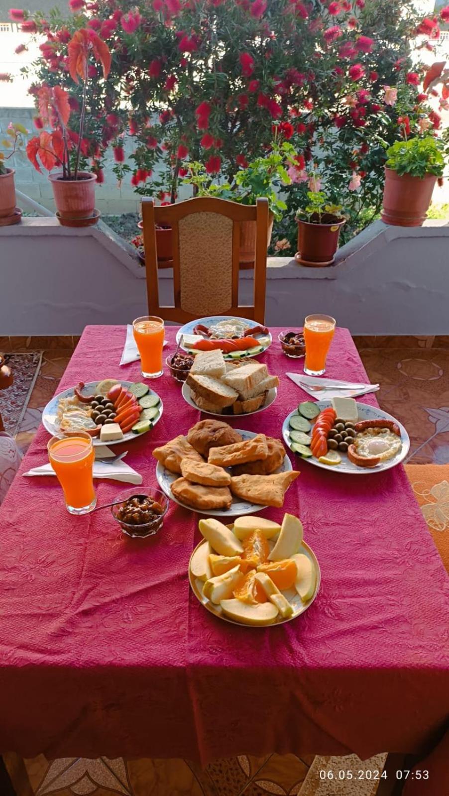 Samuela Cozy Retreat
