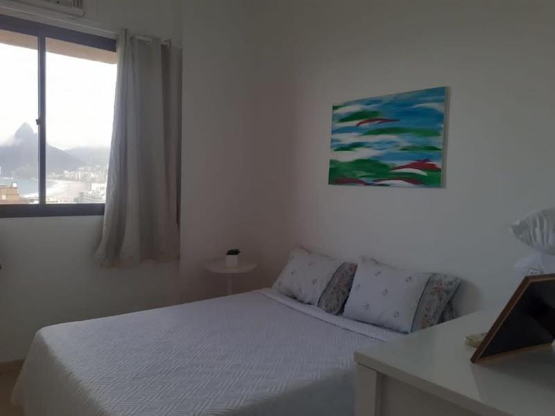 MS145. Excelente apartamento em andar alto no Arpoador!
