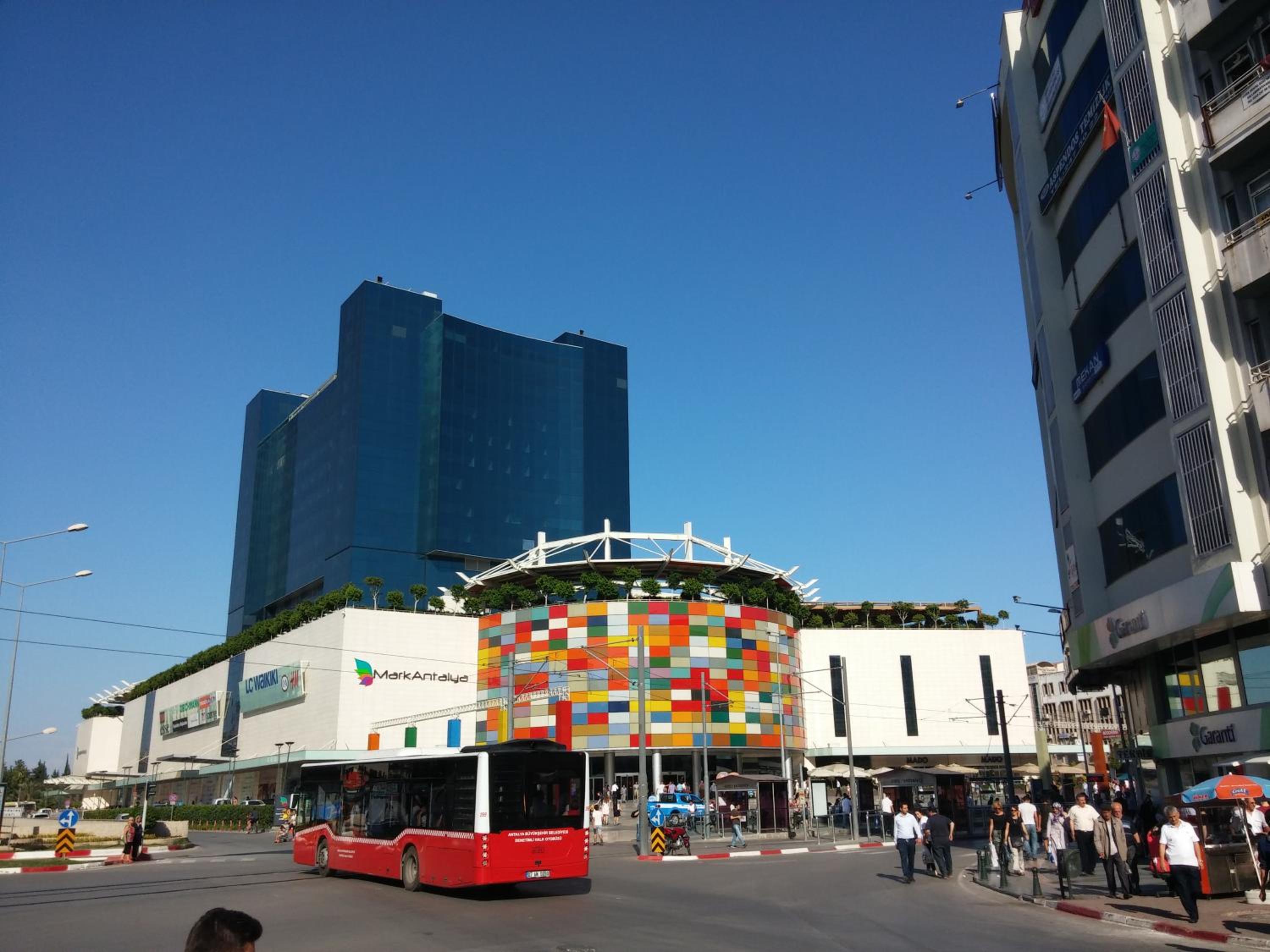 Far Life Hotel - Image 184