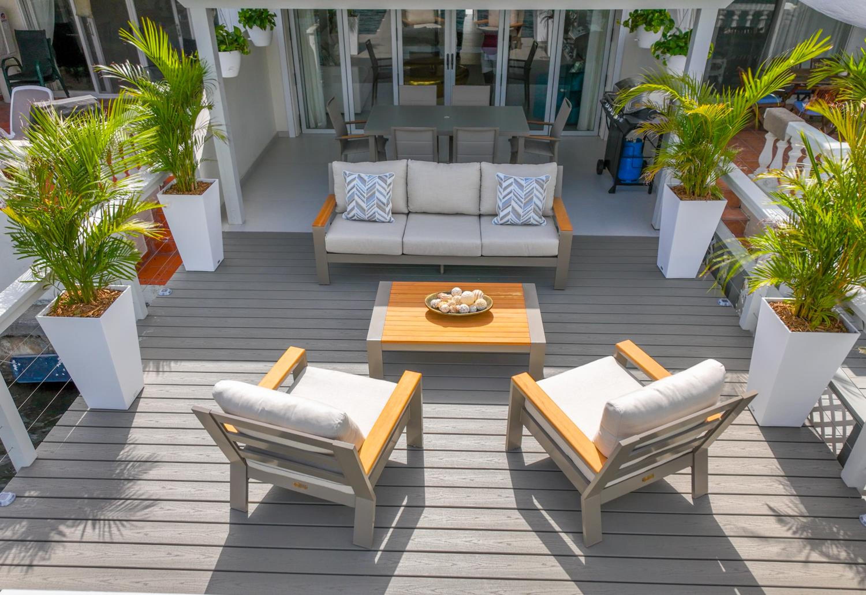 Stella Vista - Luxury Condo in Jolly Harbour