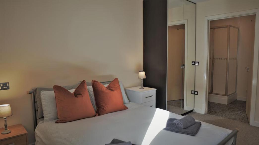Broad Gauge Apartments view 2