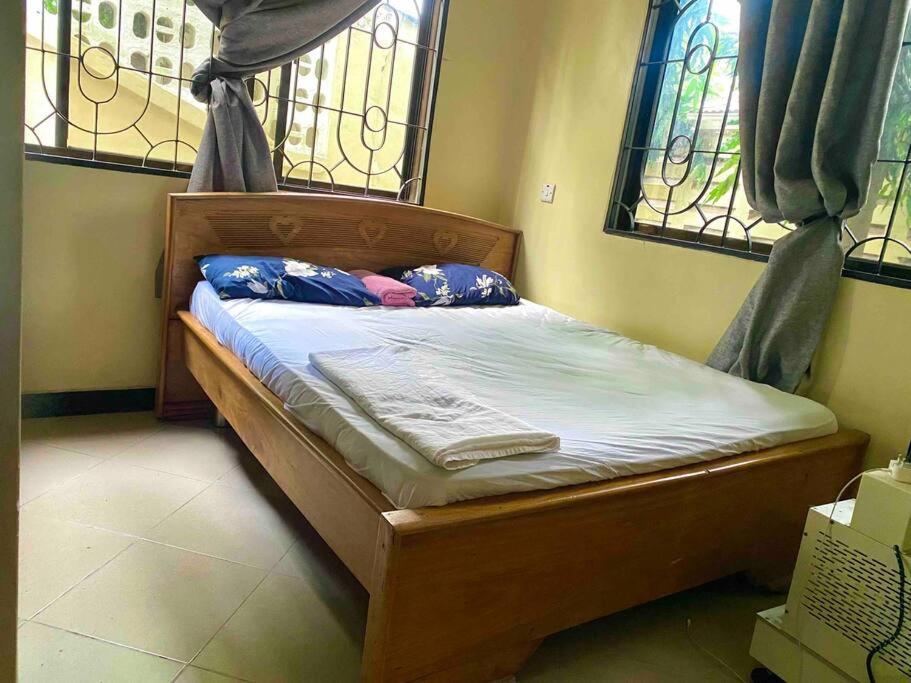 2 bedrooms cozy house for home makers view 2