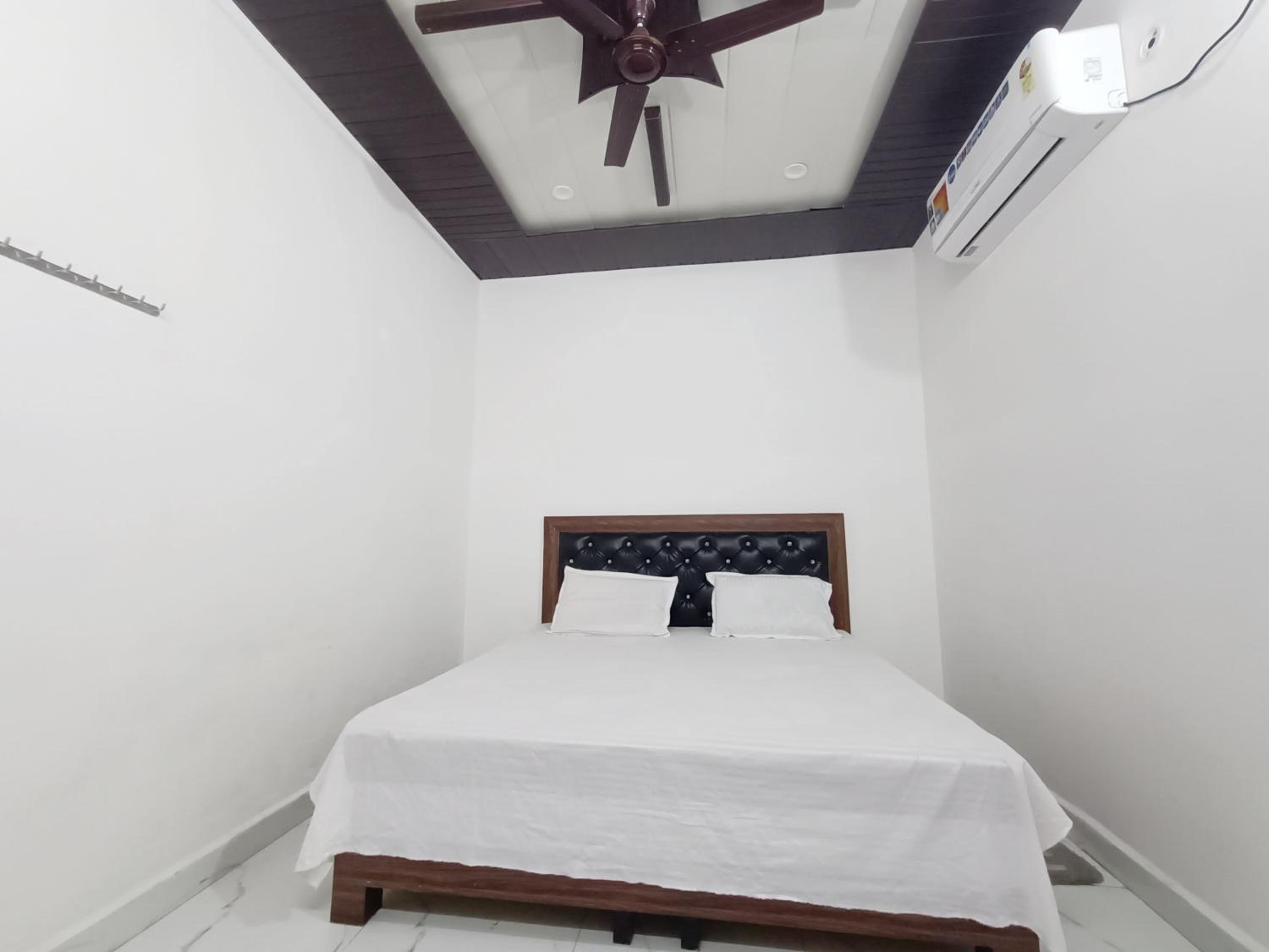 D R Guest House view 4