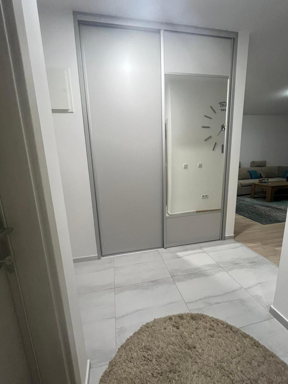Apartment Urban by Heez