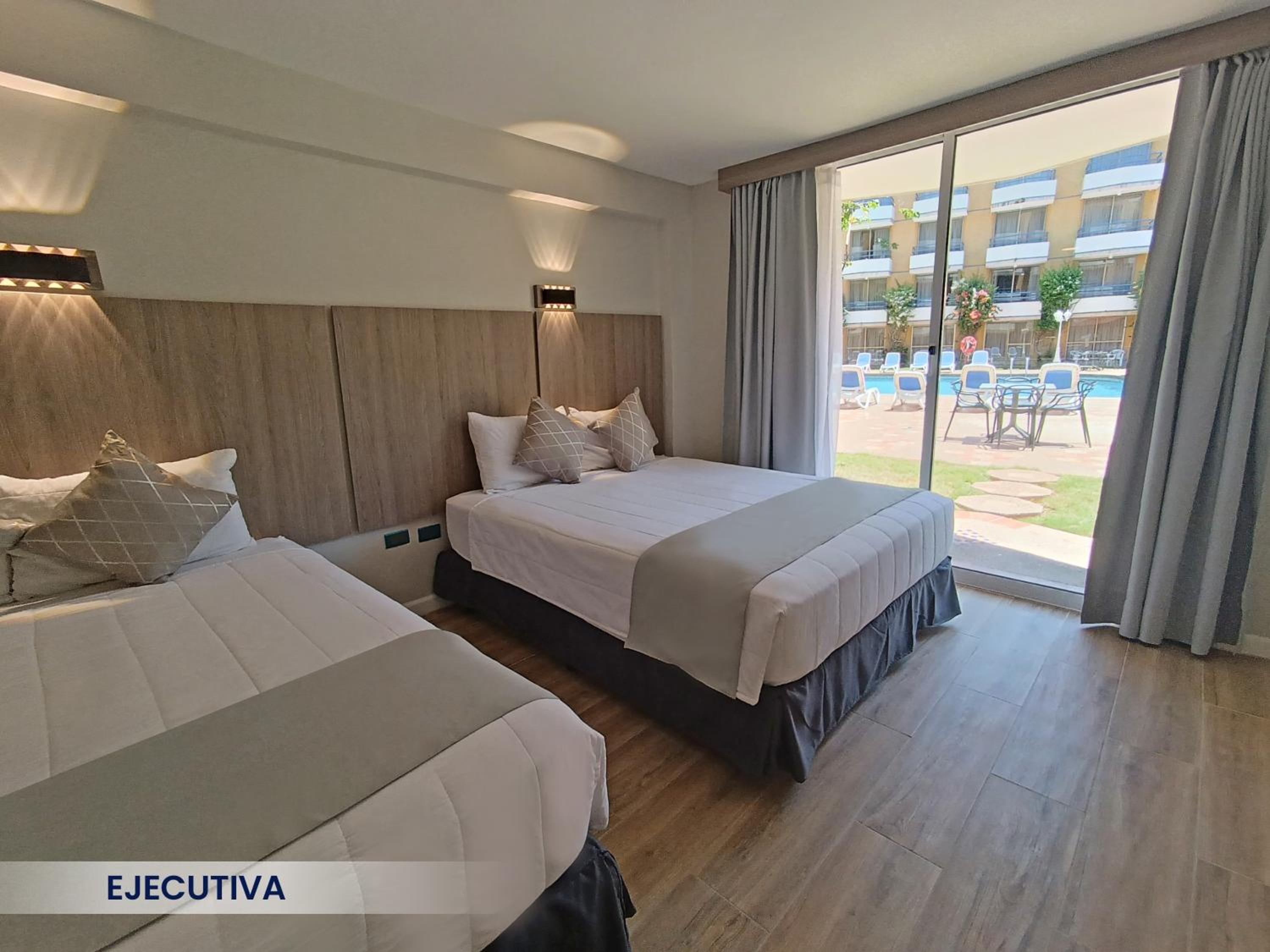 Hotel Margarita Dynasty - Photo 3
