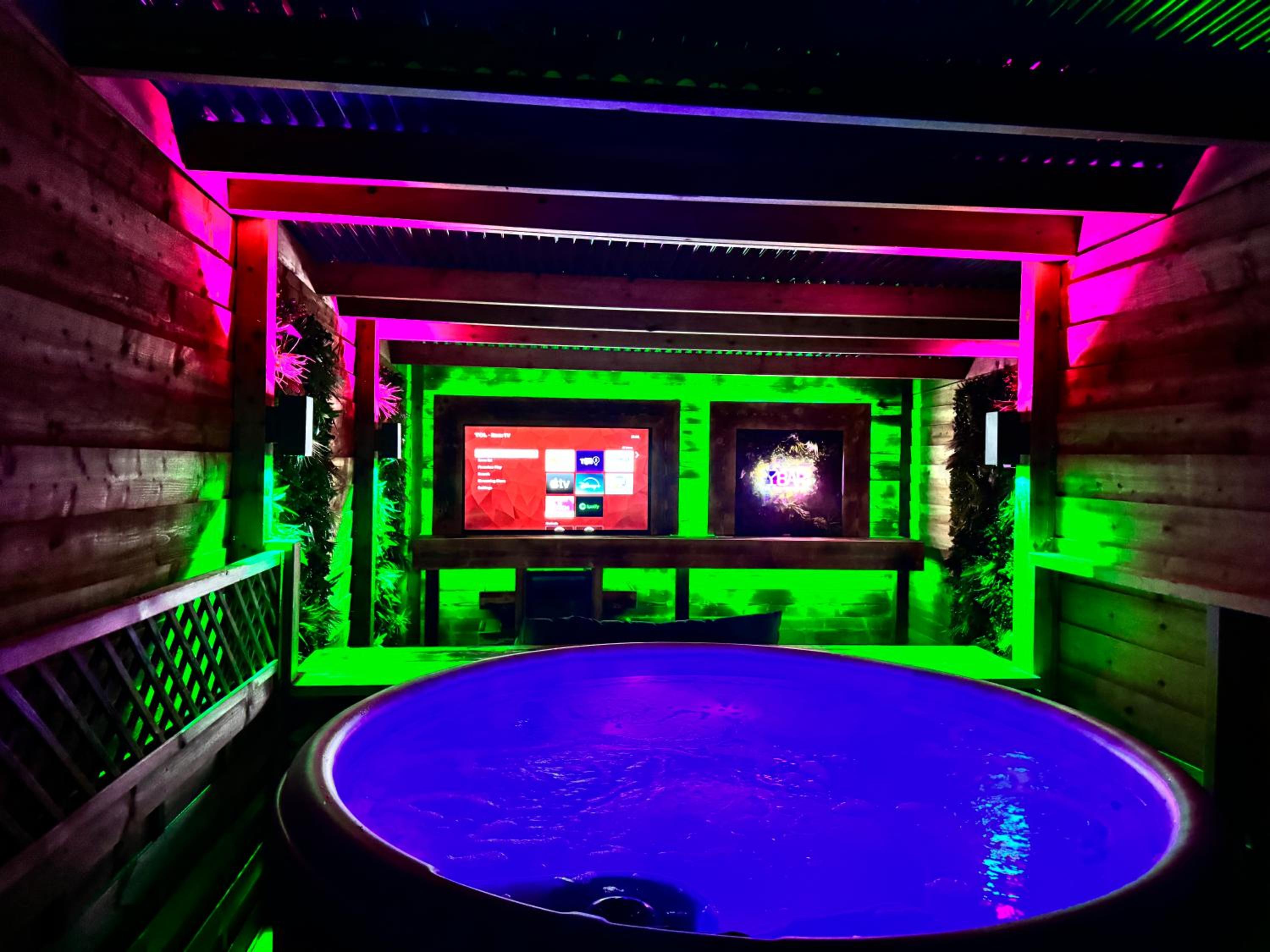 Kings Lynn Vacations - Woodlakes Park By Liv Retreats - Property Image 121