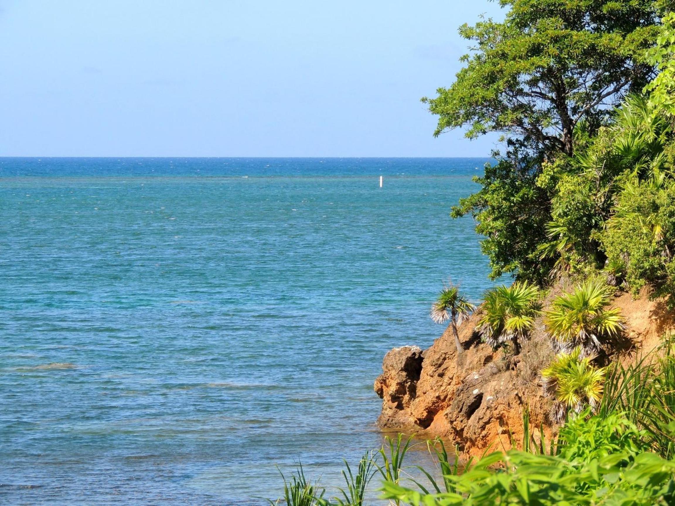 Guanaja Caribbean Cottages