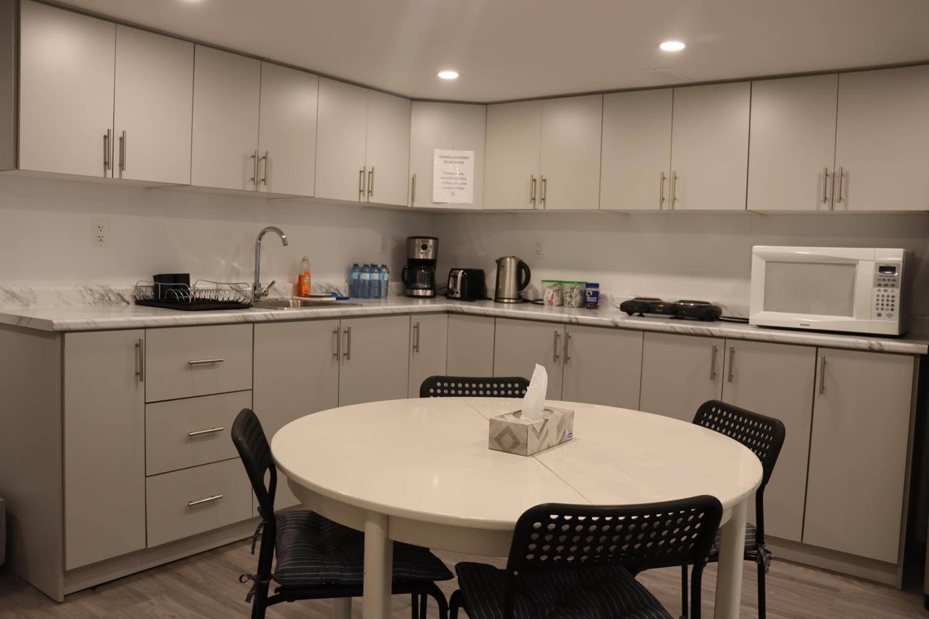 Spacious stay, 15 min to Niagara Falls & US border