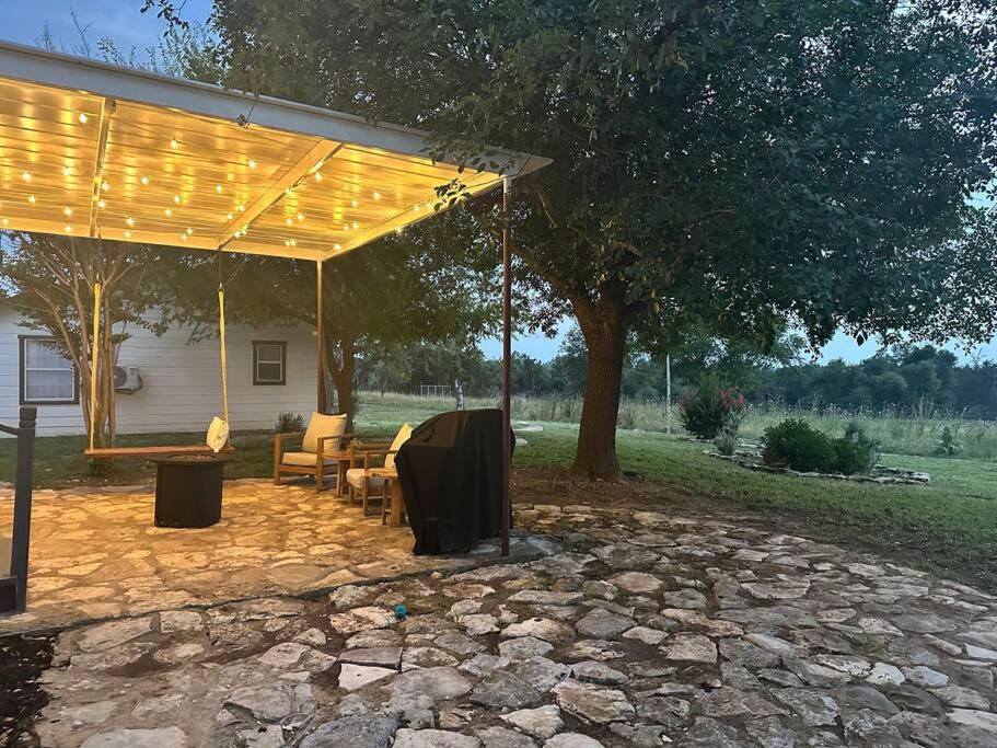 Chic Traquil Cabin view 2