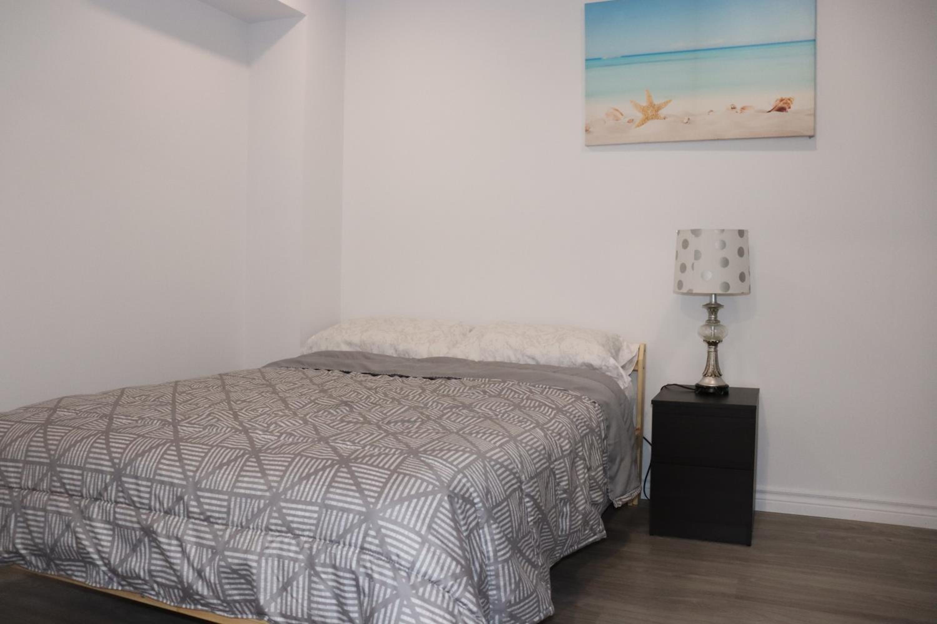 Spacious stay, 15 min to Niagara Falls & US border