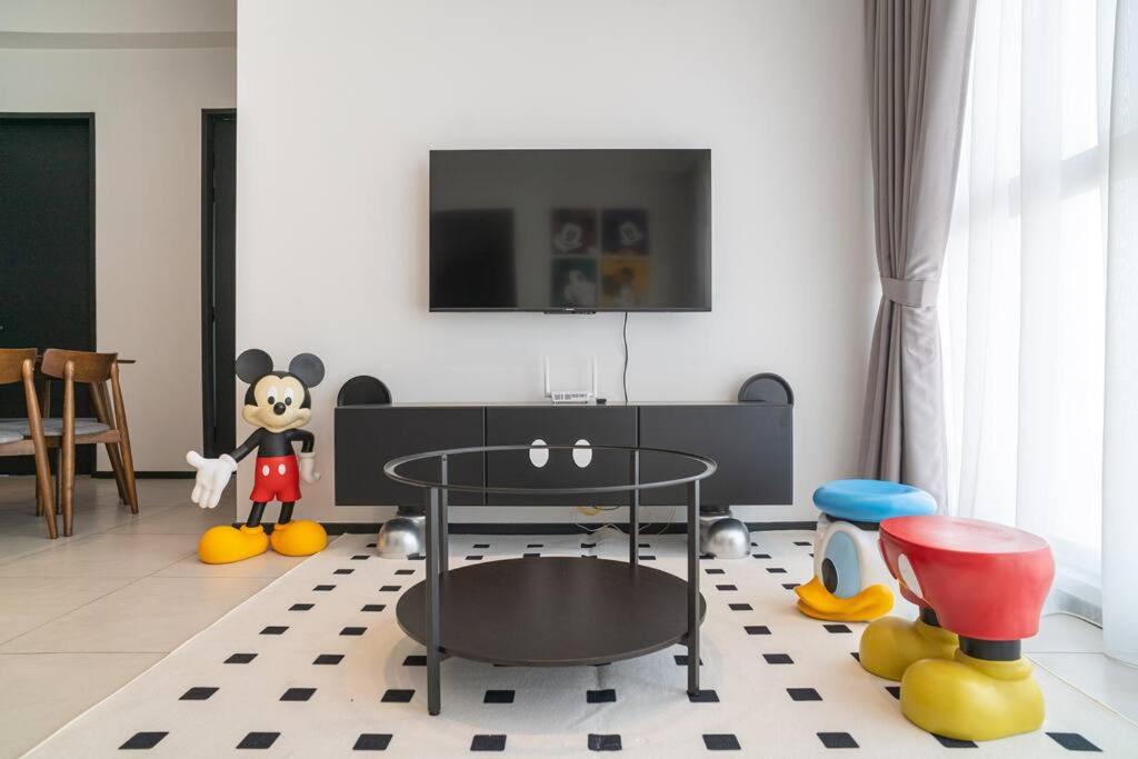 Mickey's Magic Urban Suites Jelutong Penang, Seaview