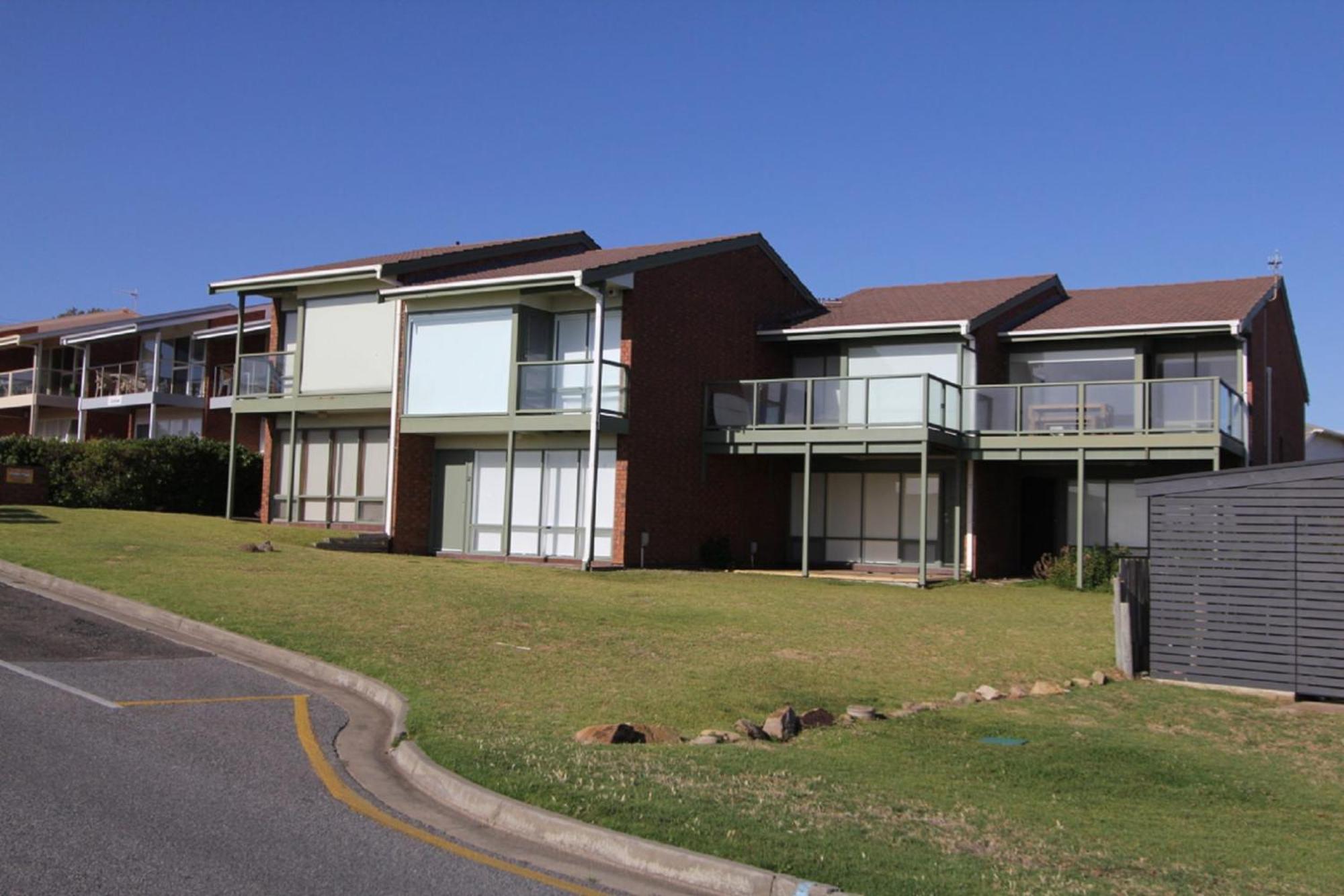 Southern Sands' Beachfront Apartment