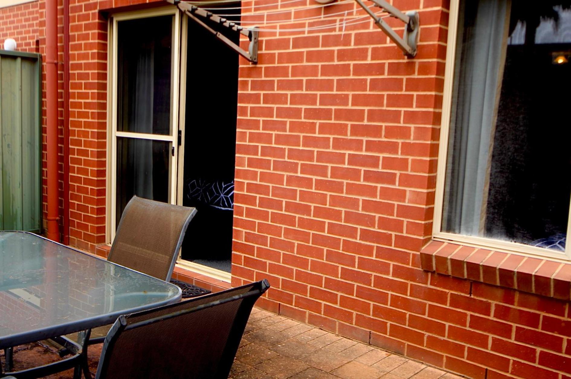 North Adelaide 