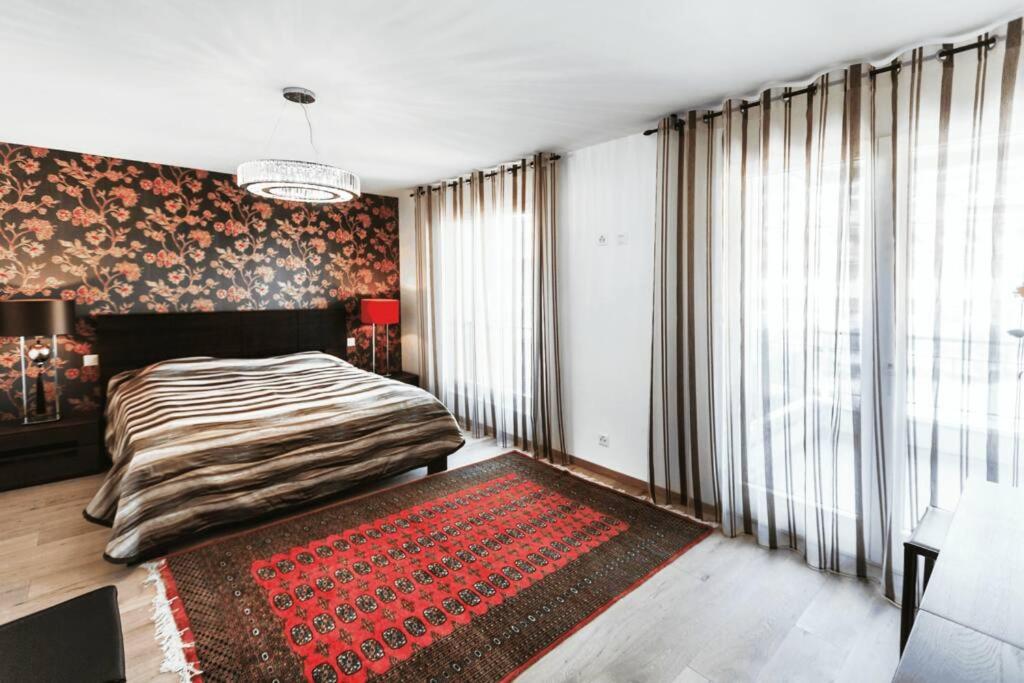 Montreux Lake View Apartment 4 Bedrooms