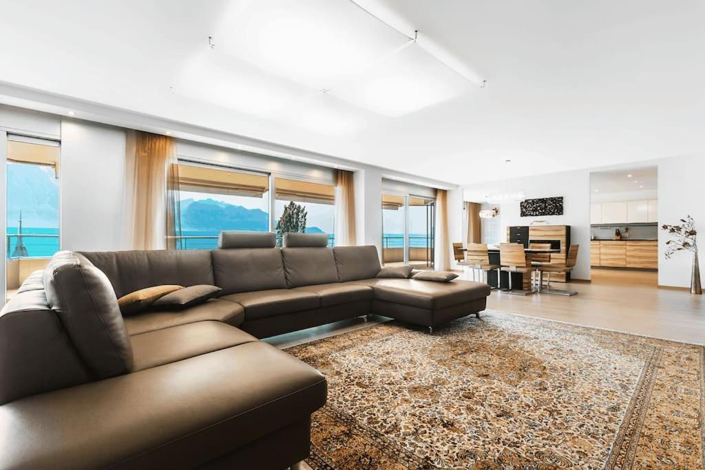 Montreux Lake View Apartment 4 Bedrooms