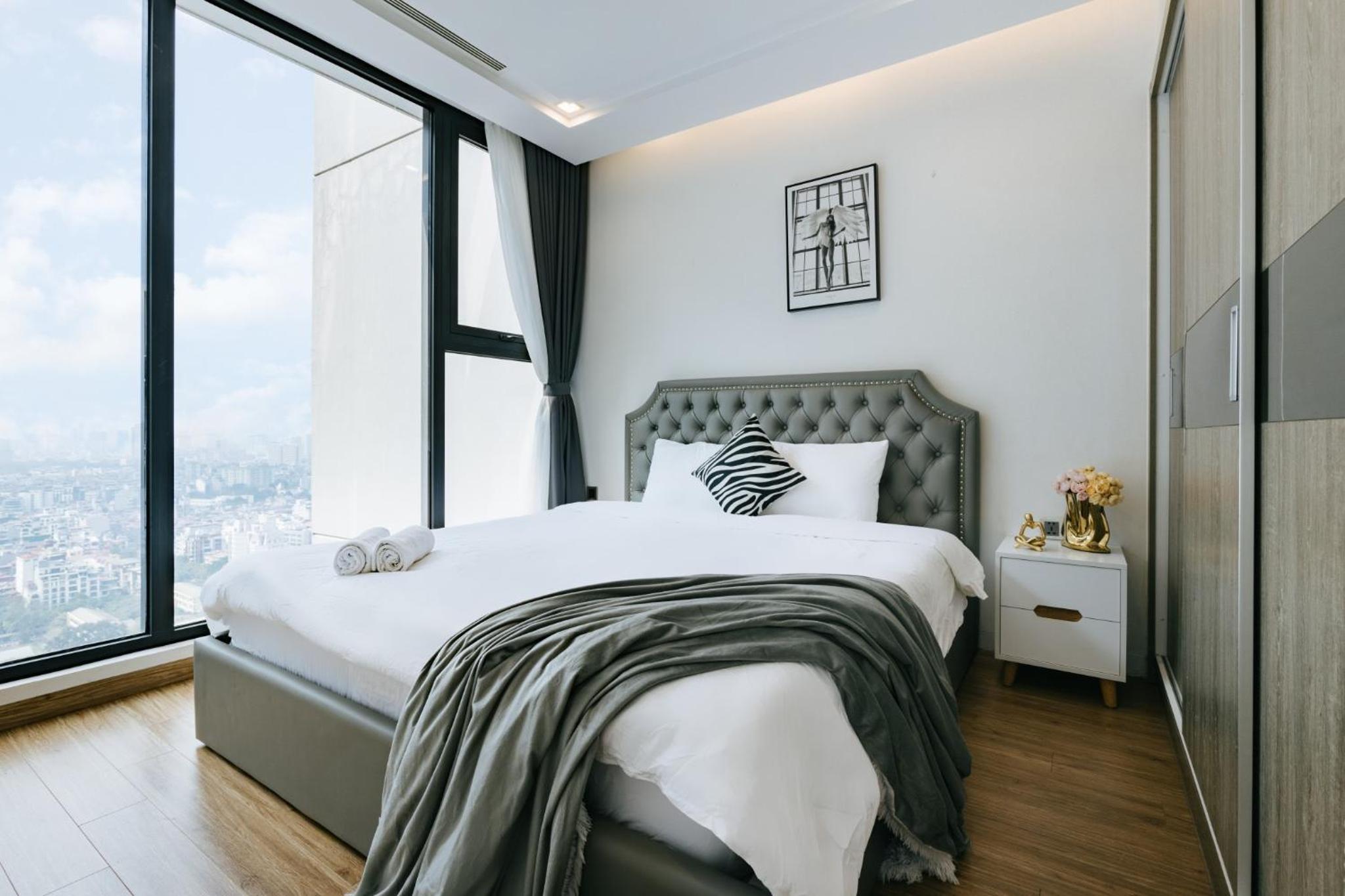 Lynn Housing- Vinhomes Metropolis- LUX. Apartment system