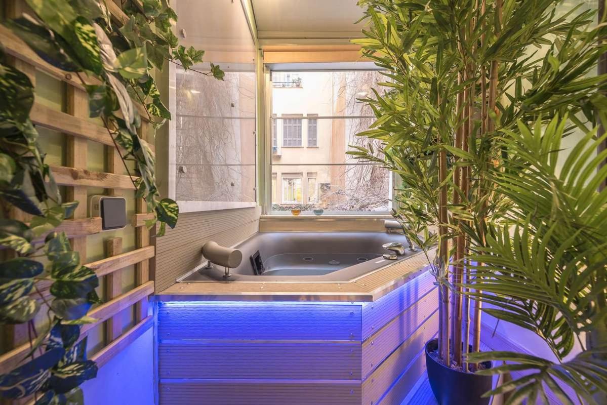 Ermis exclusive apt in Kolonaki