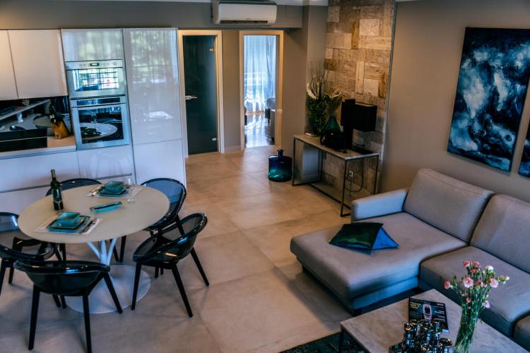 Podstrana Vacations - Luxe apartment Del Mare - Property Image 45