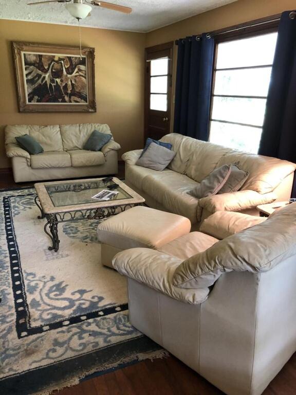 Relaxing Farm and Cattle Experience close to Casino with Golf Dinning Restaurants view 5