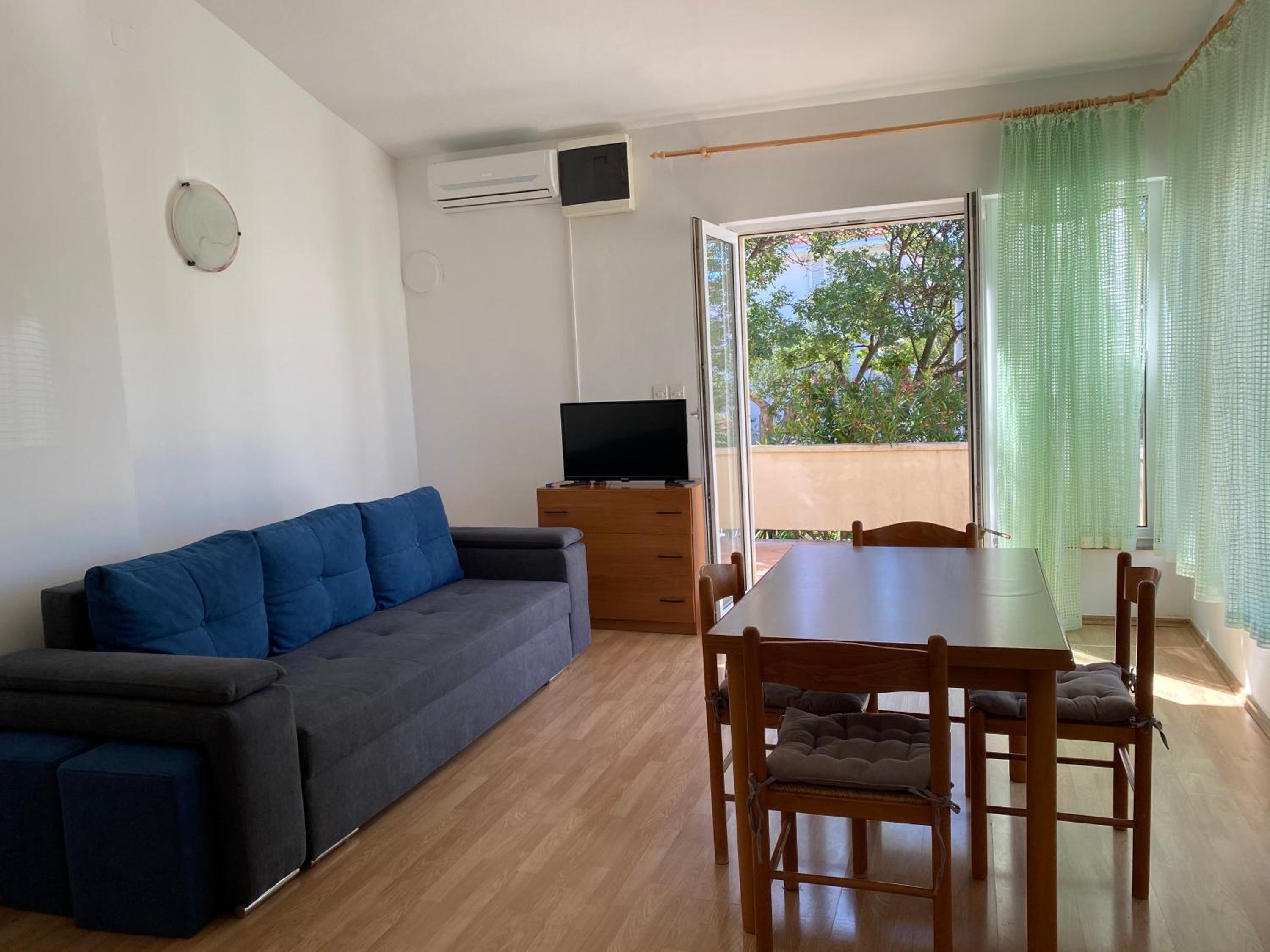 Apartments Villa Ana 1 view 2