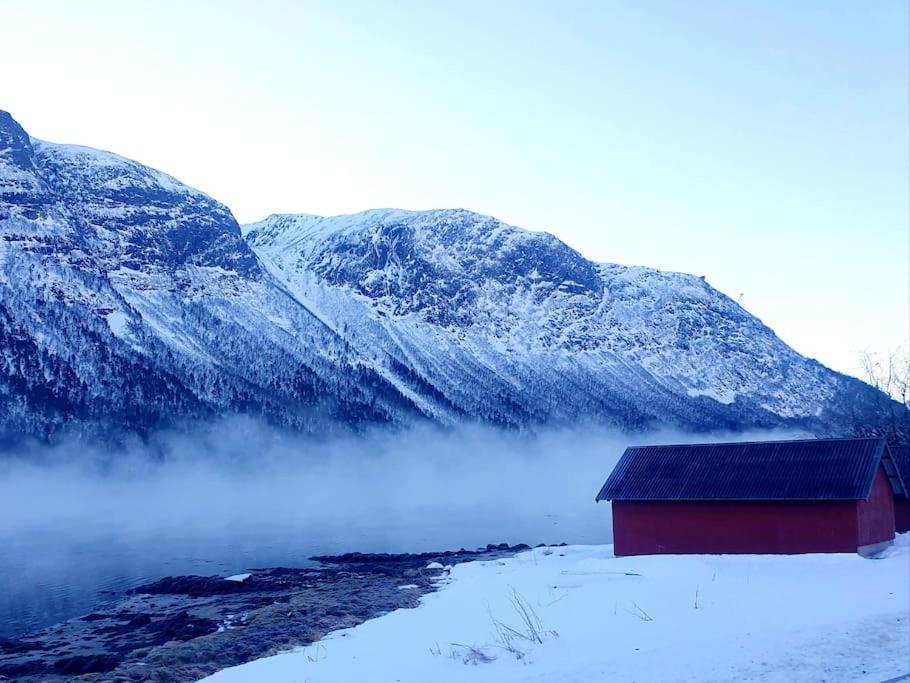 Fjord-Holiday-Lodge mit atemberaubendem Panorama