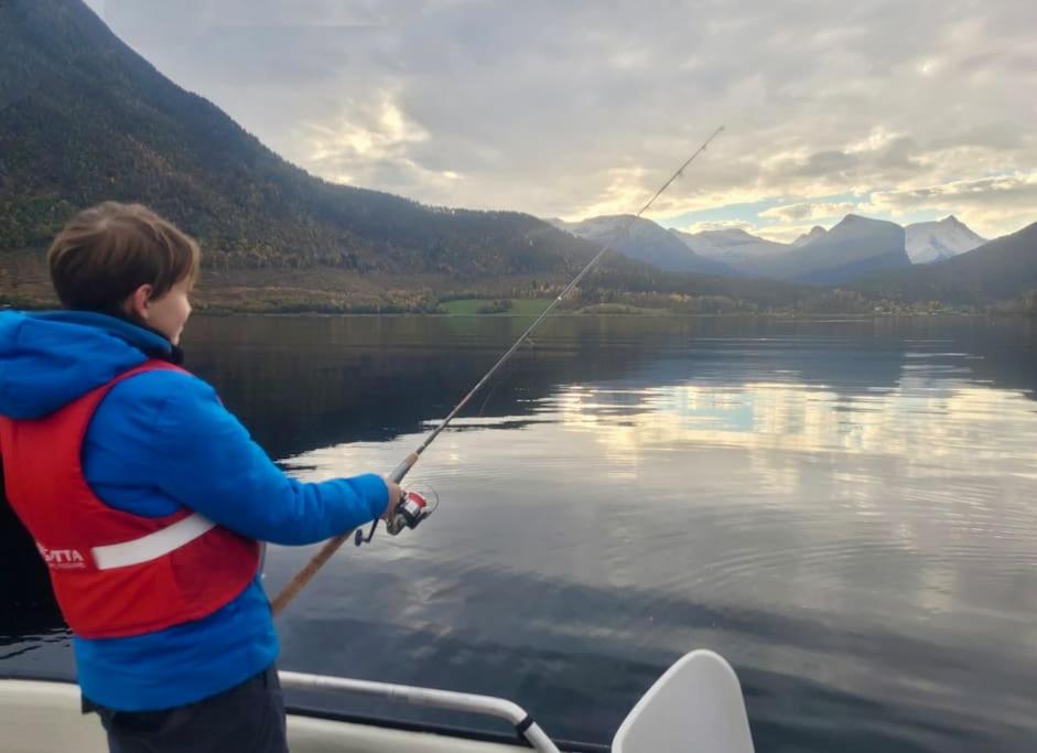 Fjord-Holiday-Lodge mit atemberaubendem Panorama