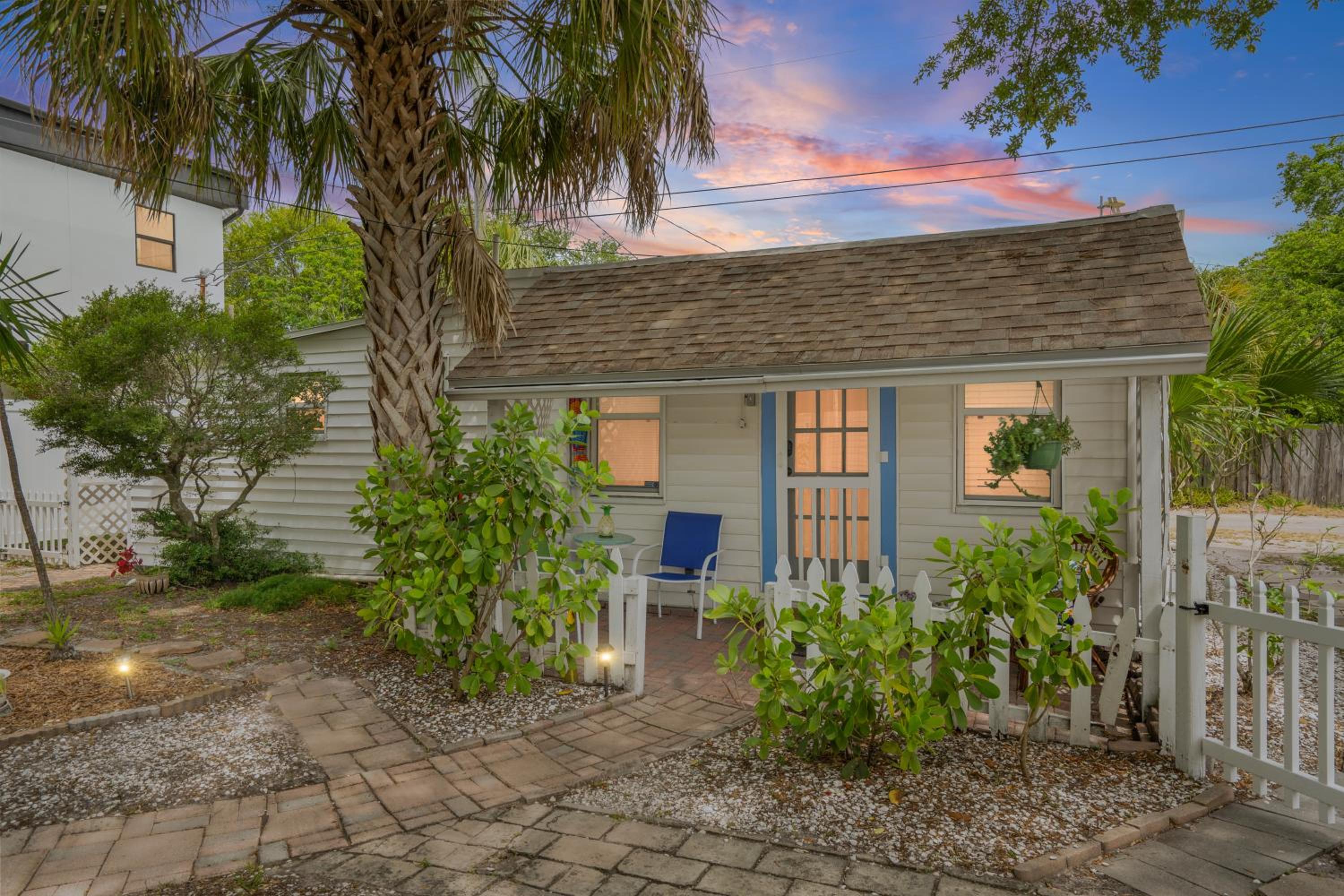 Hotel Little Pineapple Cottage - Image 1