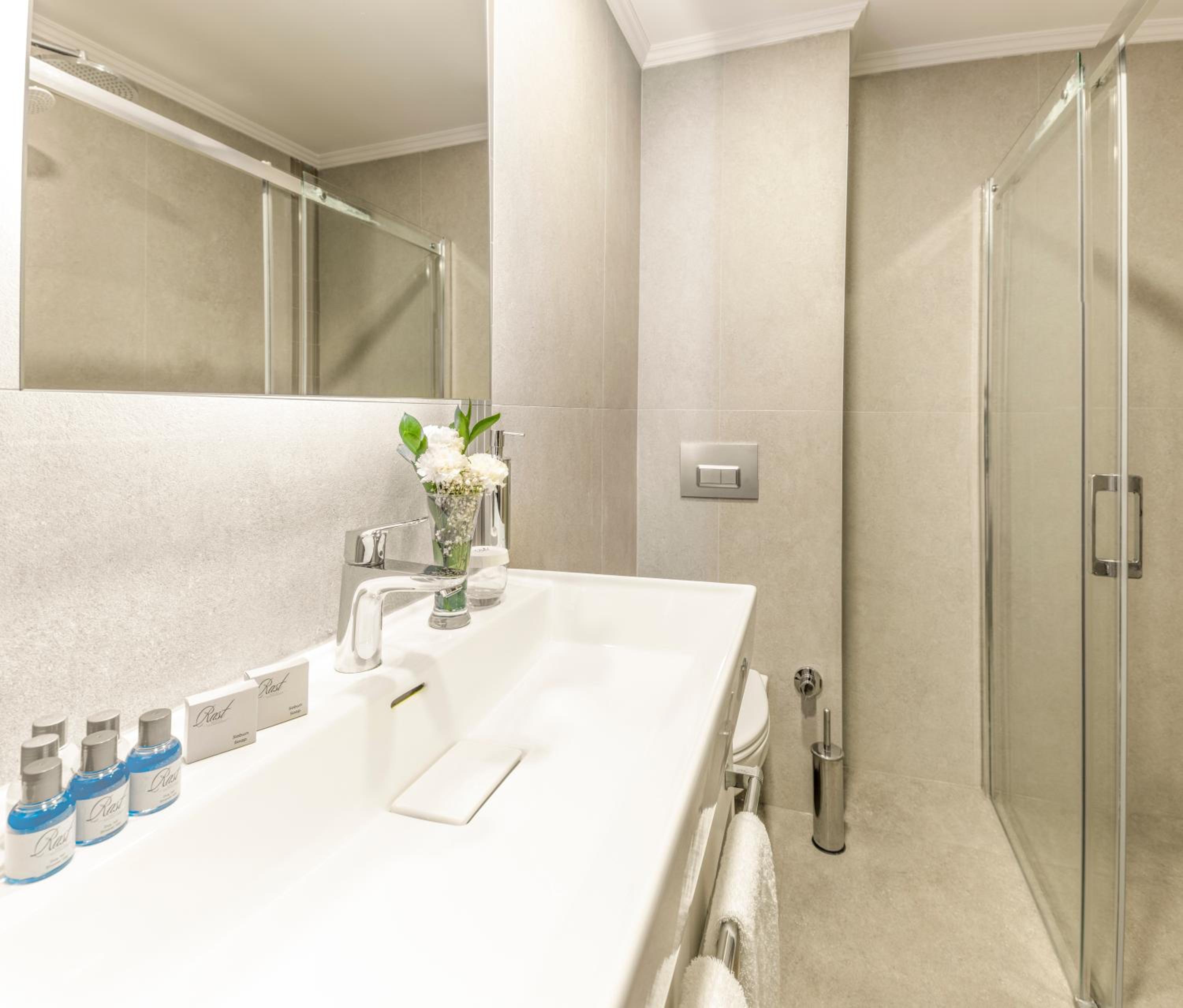 Rast Hotel Sultanahmet - Image 23