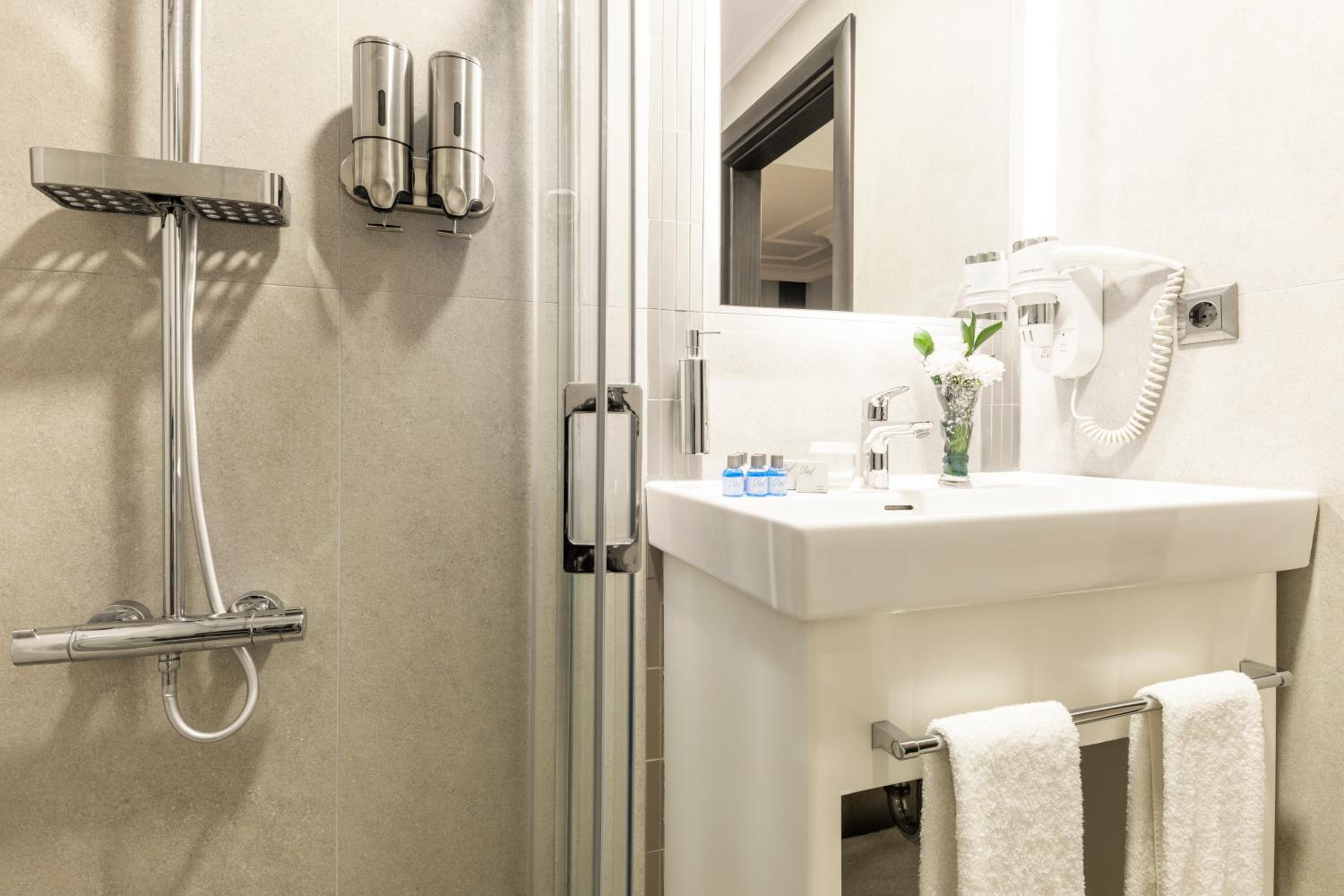 Rast Hotel Sultanahmet - Image 22