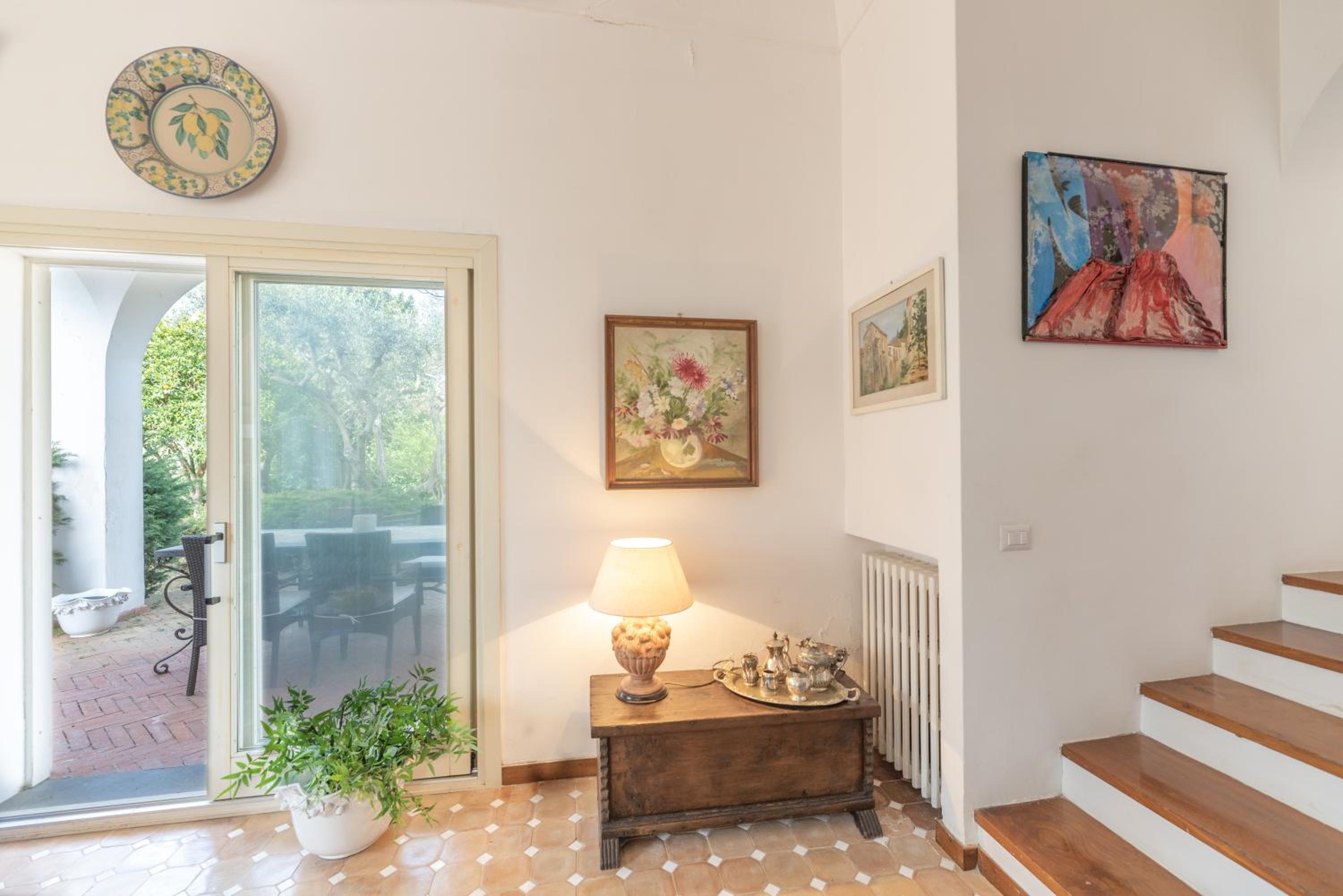 Villa Paolina relaxing in Garden view 4