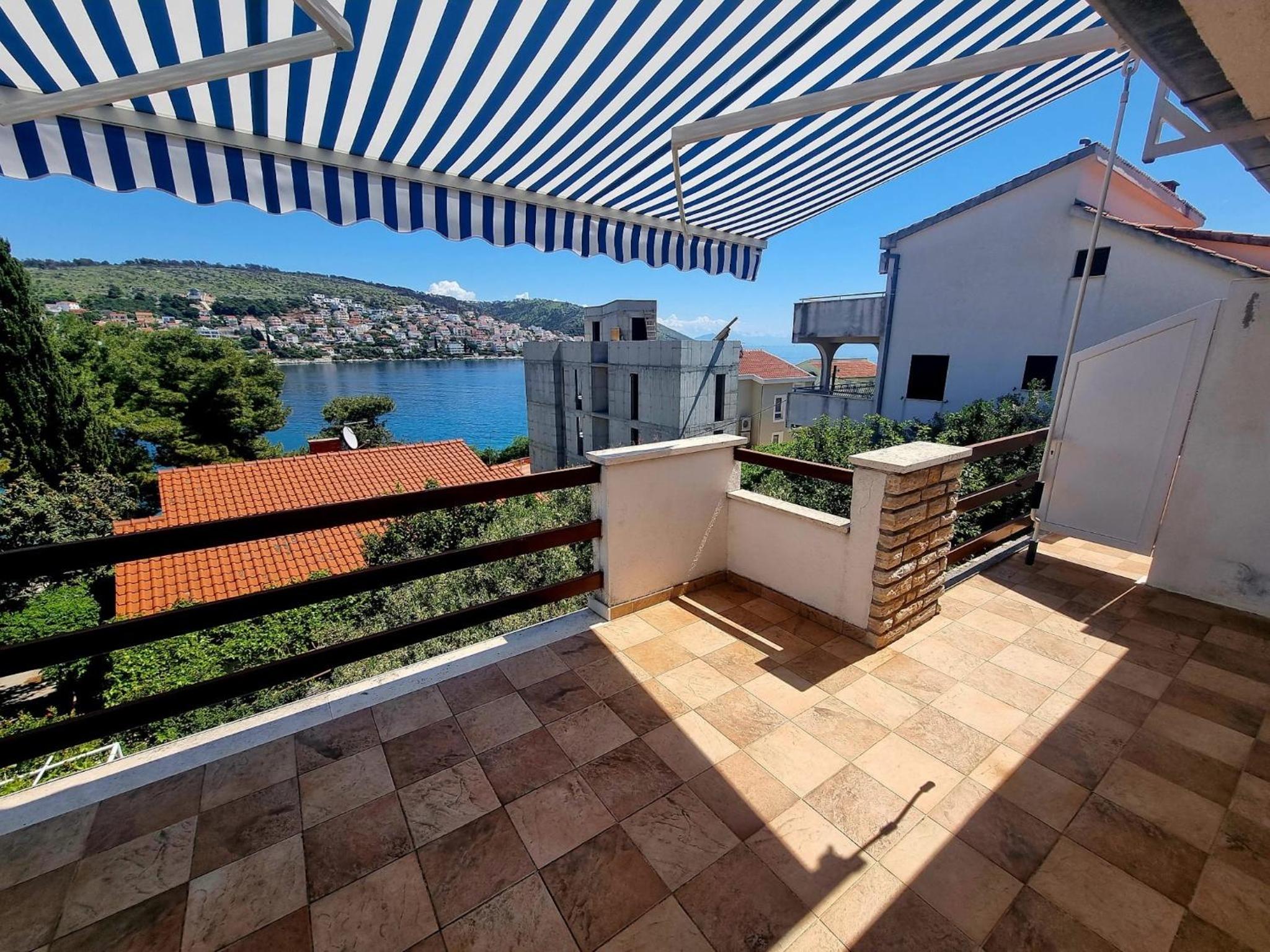 Apartments Mevi