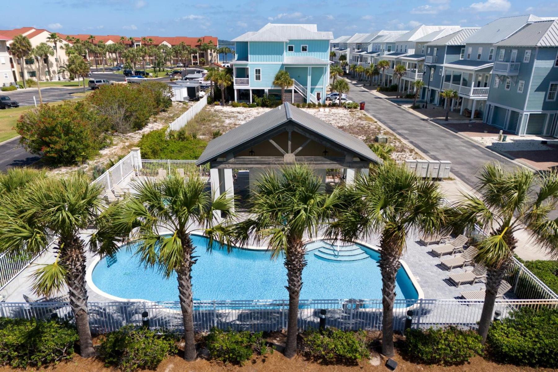 Bay Side Retreat Home view 3