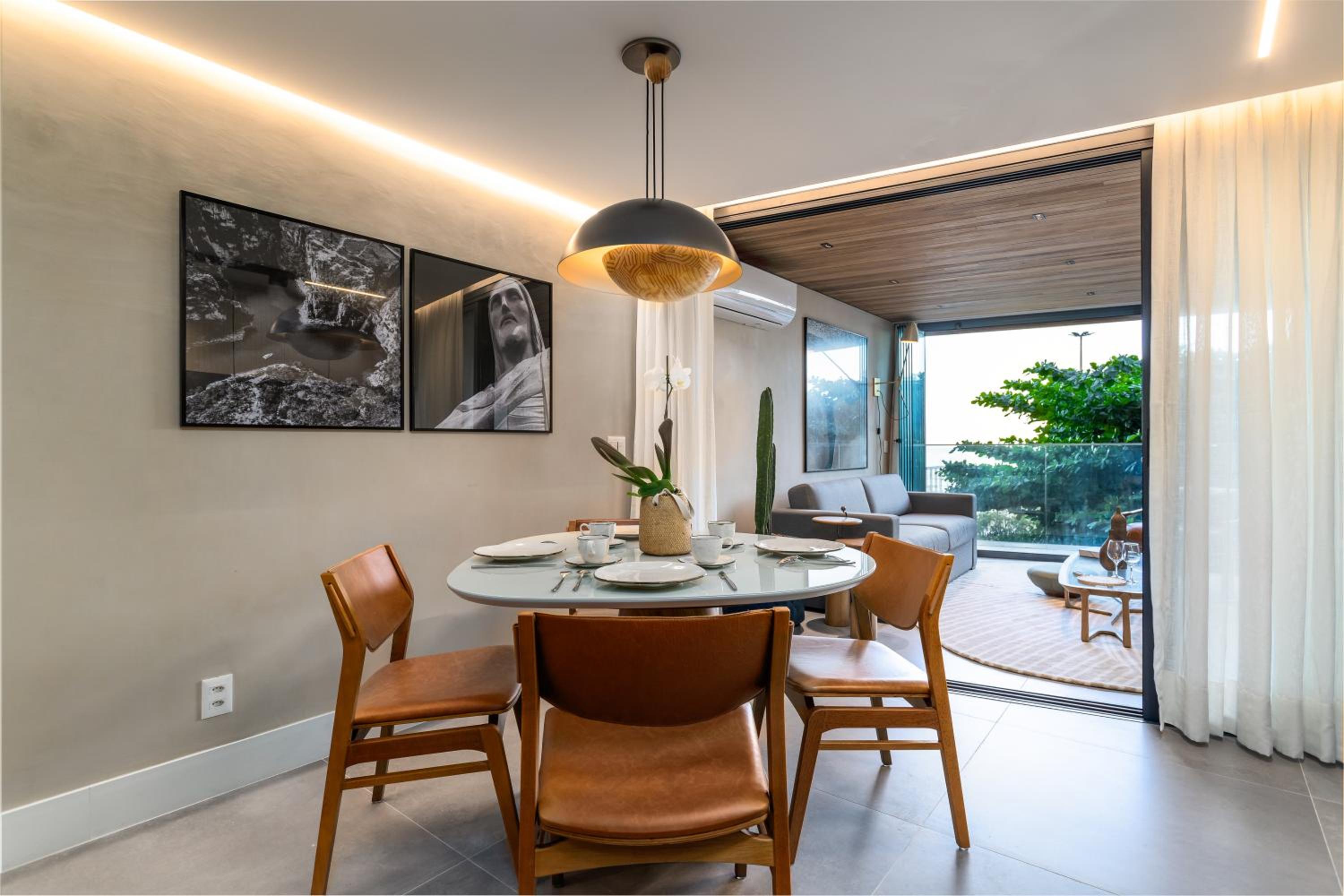 Luxuosos Apartamentos por Temporada na Atlântica à Beira-Mar, Copacabana