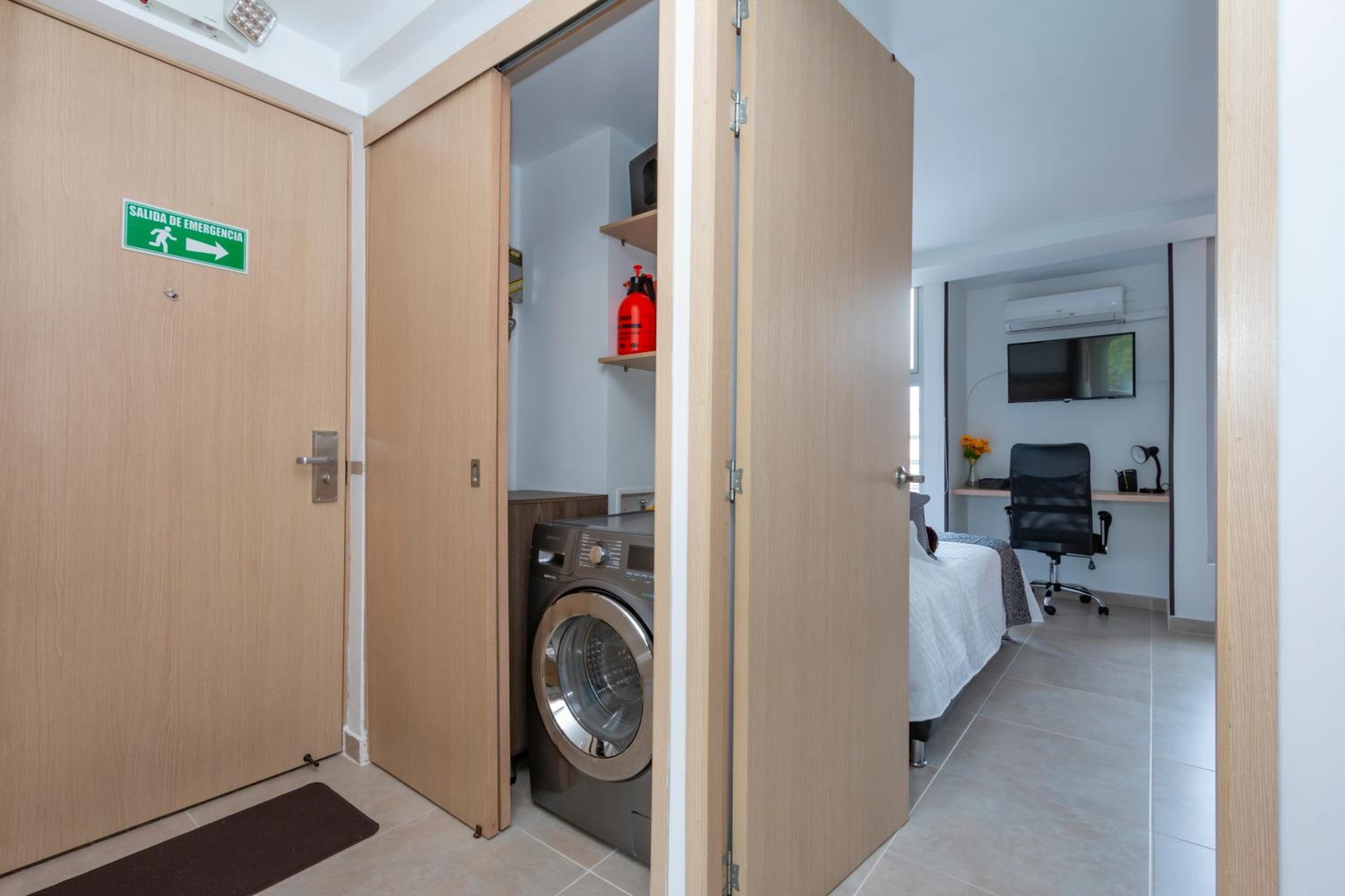Apartamento central en zona comercial